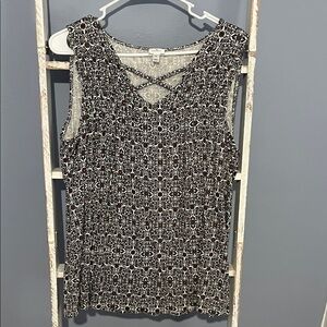 Dressbarn Brown and White Patterned Tank Top